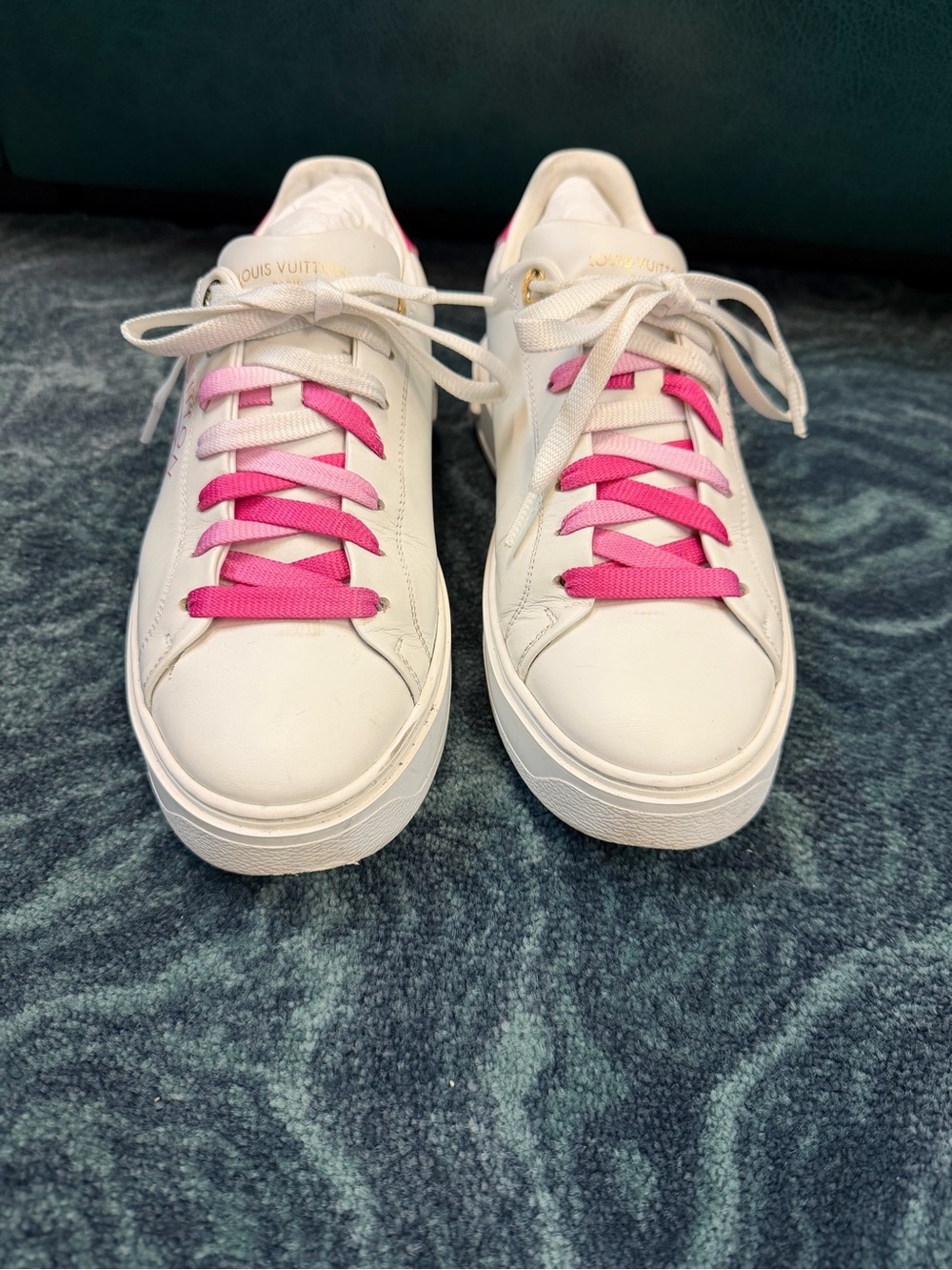 Louis Vuitton Sneakers